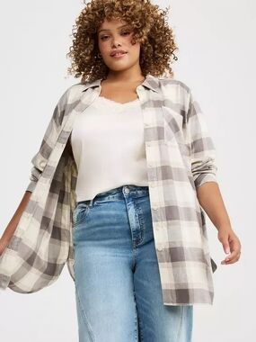 TORRID Lizzie Flannel Button-Down Tunic Shirt Cream and Gray SIZE 2